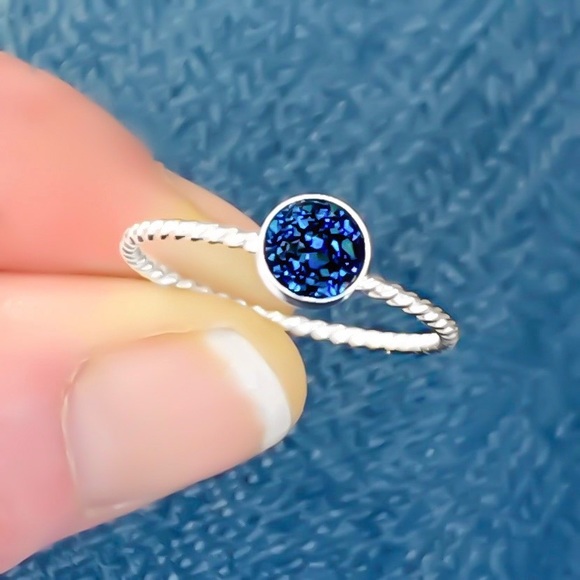 (2-13) 925 Sterling Silver Blue Druzy Titanium Quartz Bezel Set Gemstone Ring - Picture 2 of 13